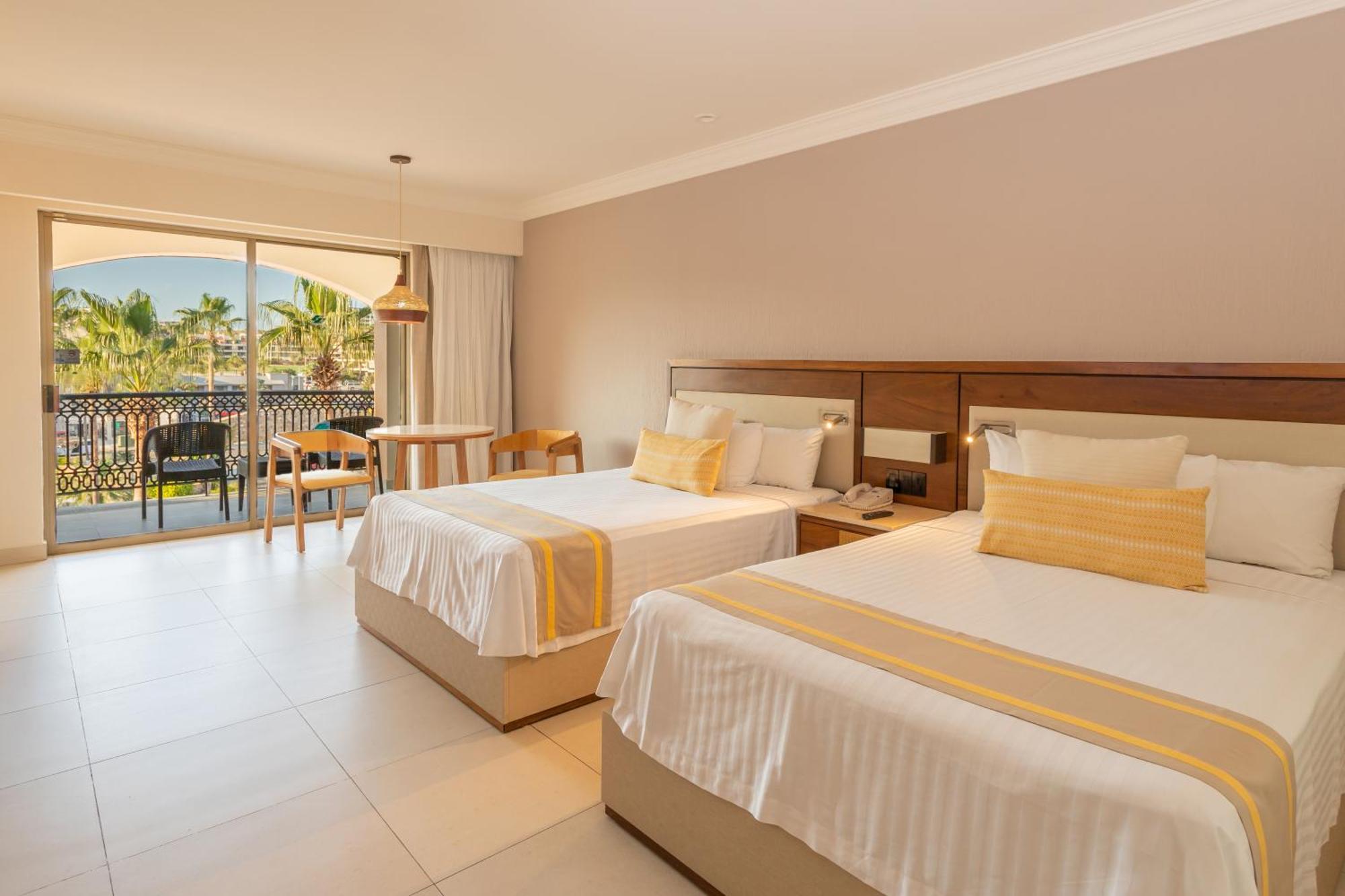 Royal Solaris Cabos Resort San José del Cabo